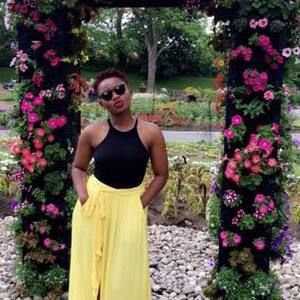 Meet your Posher, Marie pierre